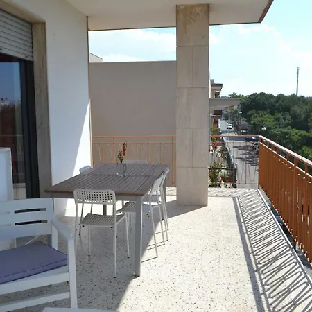 Casa Raffaella 3* ポリニャーノ・ア・マーレ