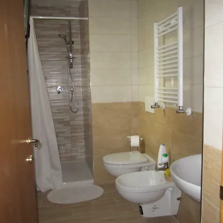 Casa Raffaella Bed and Breakfast 3*