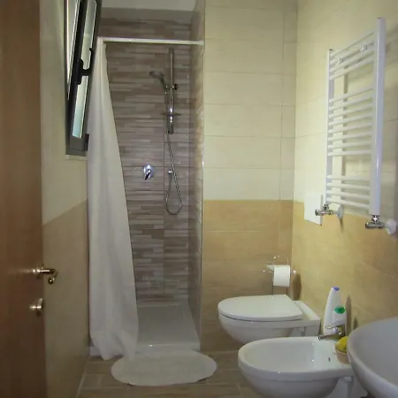 Bed and Breakfast Casa Raffaella 3*